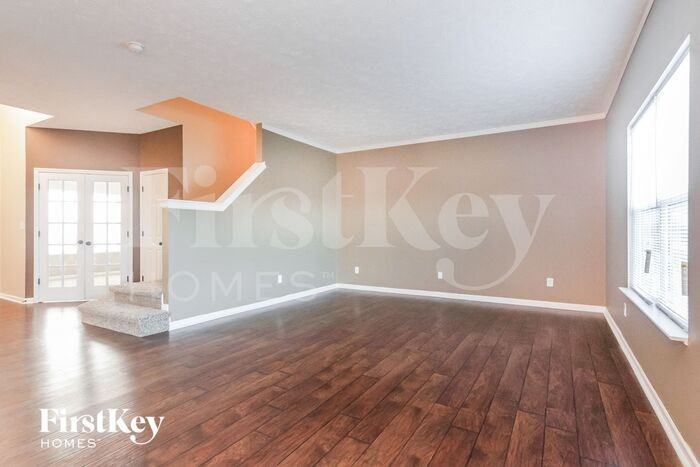 2243 Tanya Dr - Photo 3 of 15