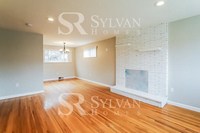 948 Girard Rd - Photo 2 of 15