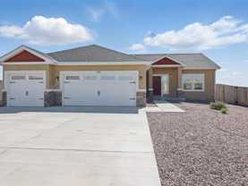 1382 N Ladonia Dr - Photo 1 of 1