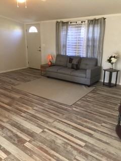 1001 Maple St #NA - Photo 2 of 8