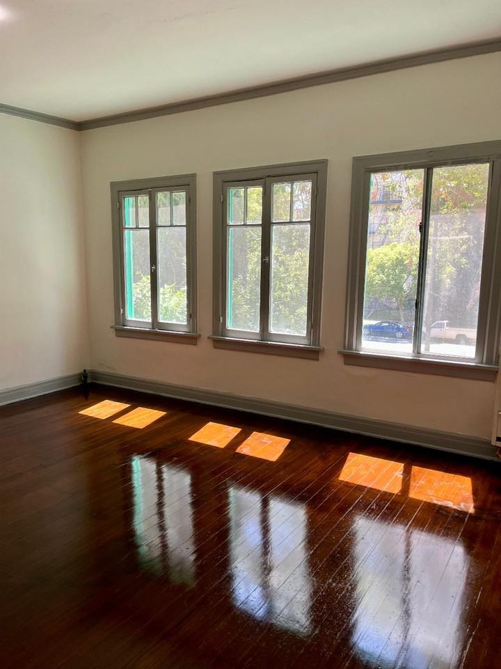 517 S Rampart Blvd #200 - Photo 2 of 10