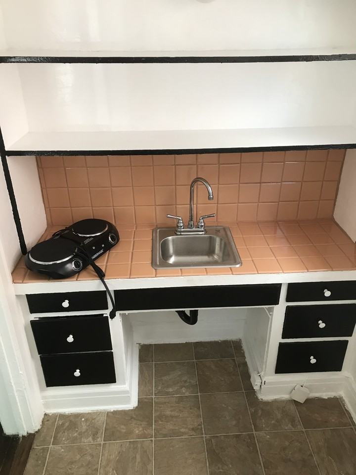 517 S Rampart Blvd #200 - Photo 7 of 10