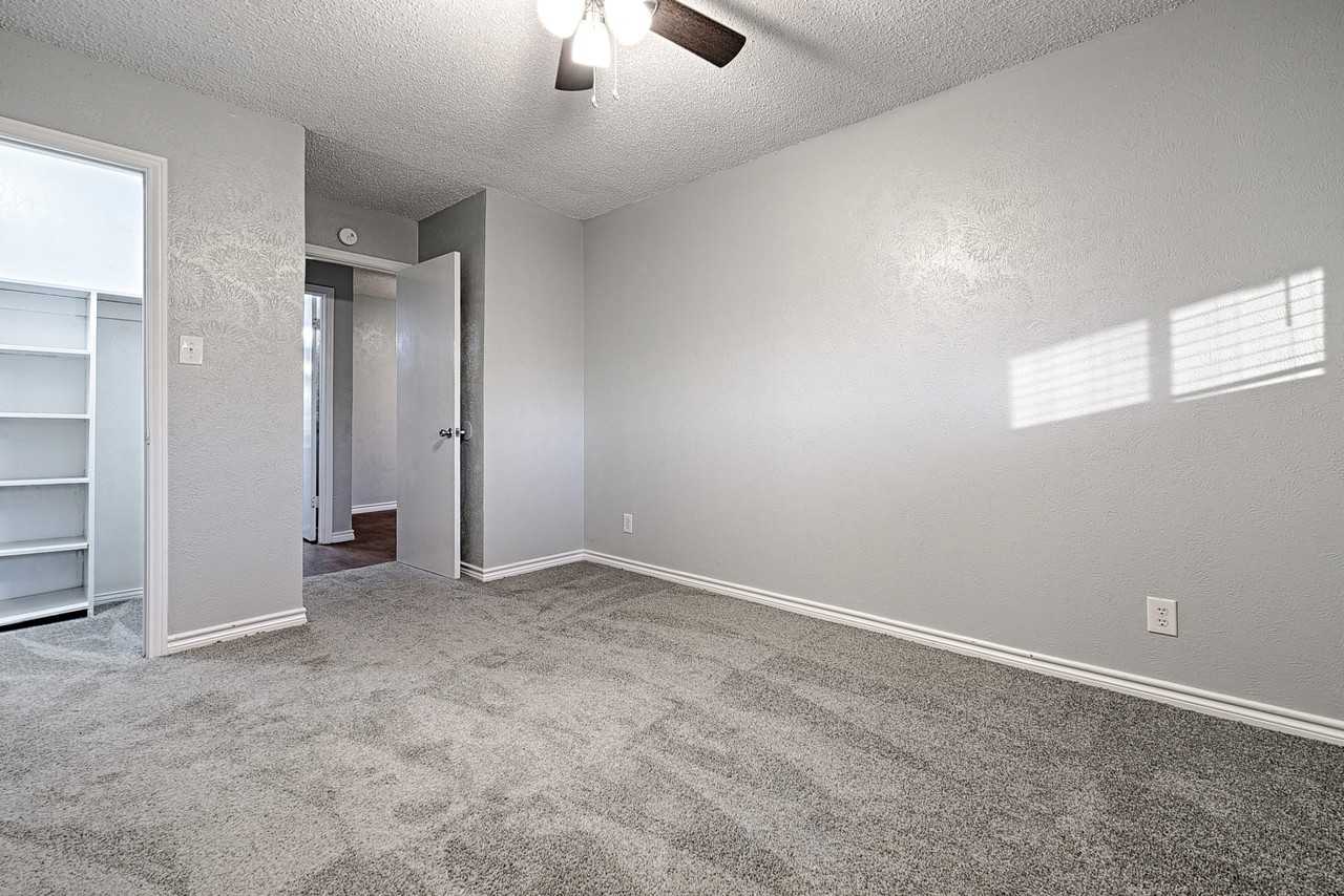 210 Duckworth Street #47 - Photo 4 of 10