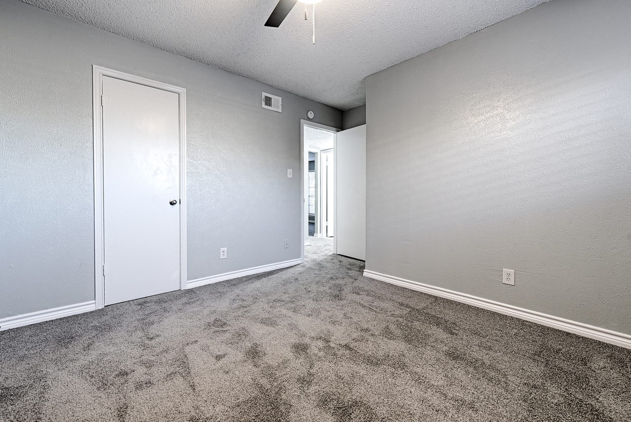 210 Duckworth Street #47 - Photo 6 of 10