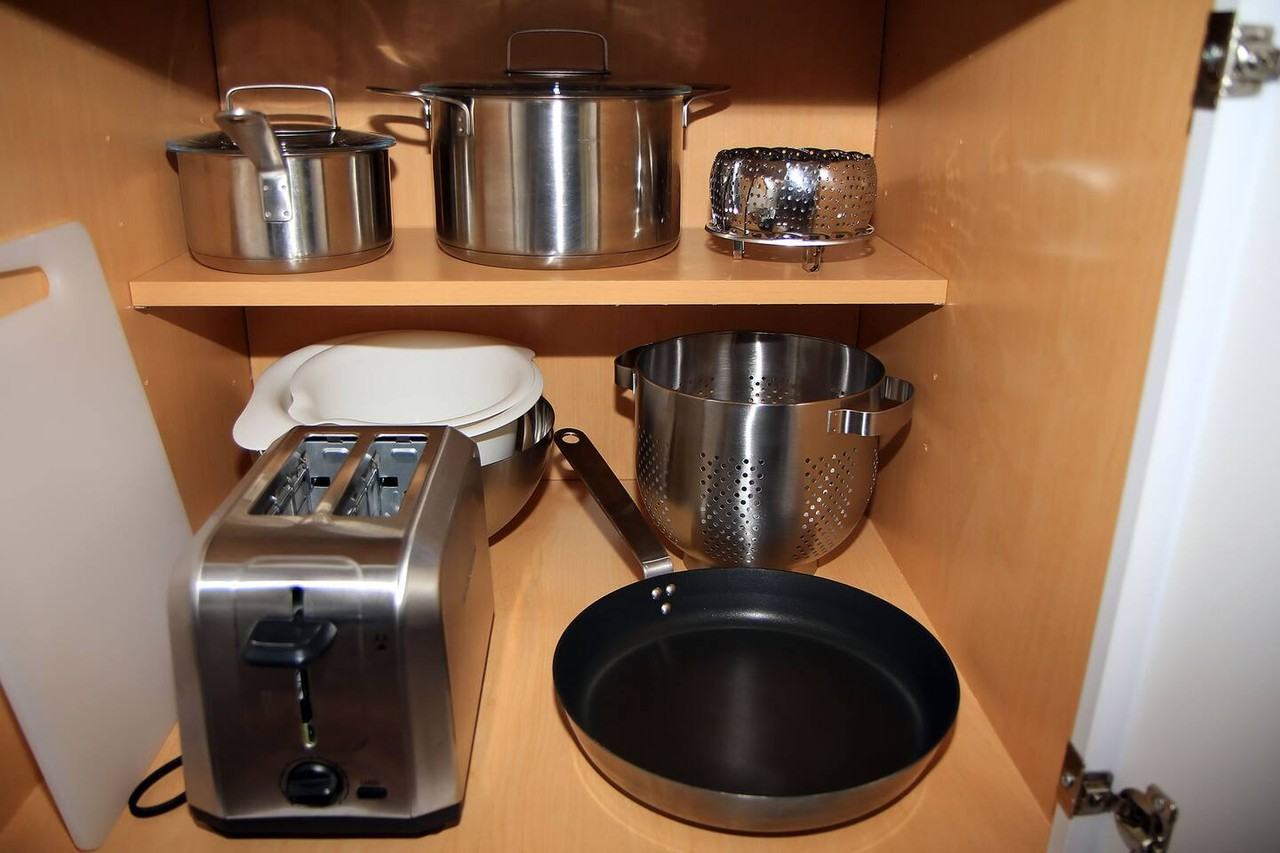 12118 Ramona Avenue - Photo 7 of 27