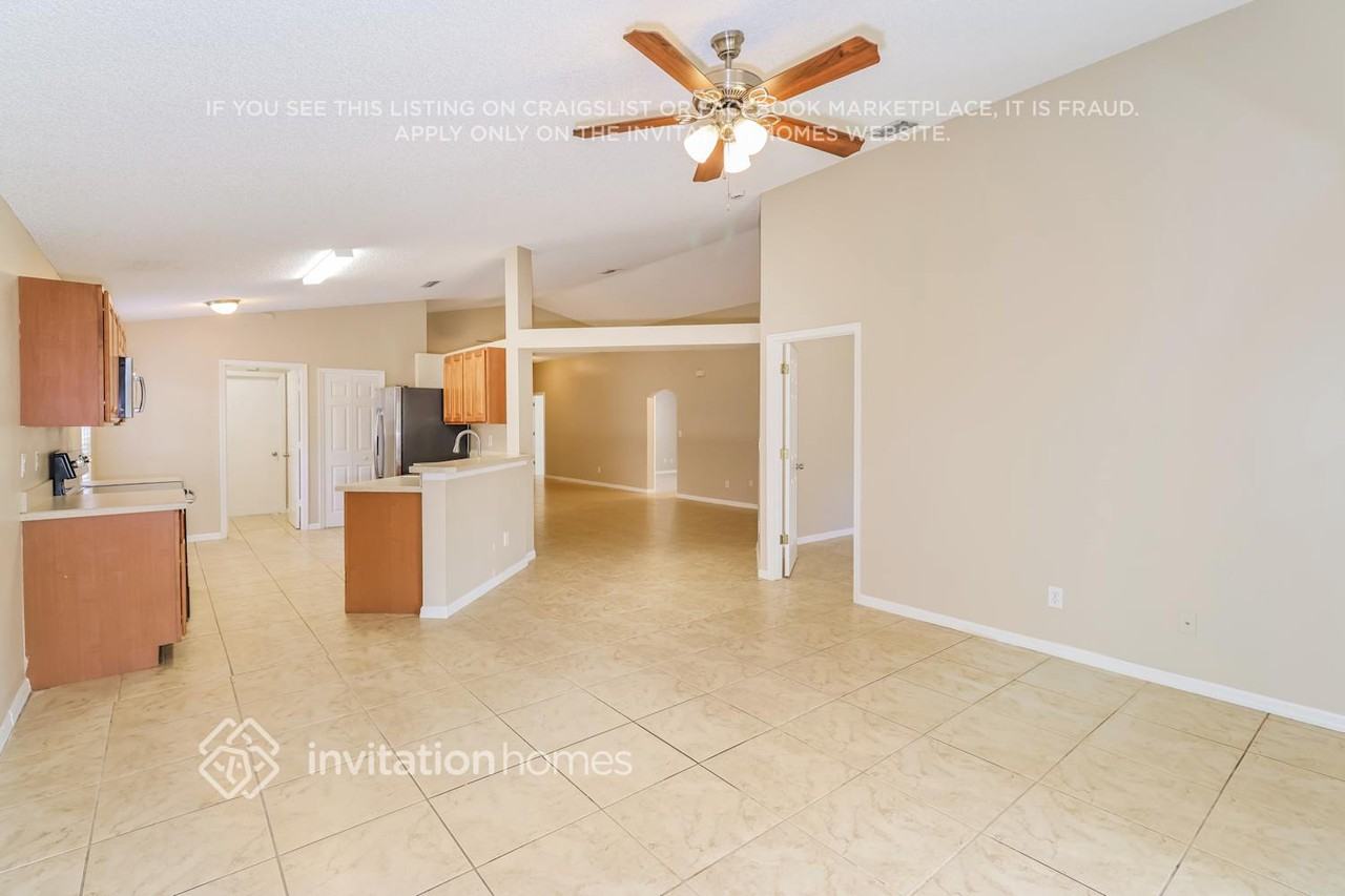 989 Bimini Ave - Photo 6 of 17