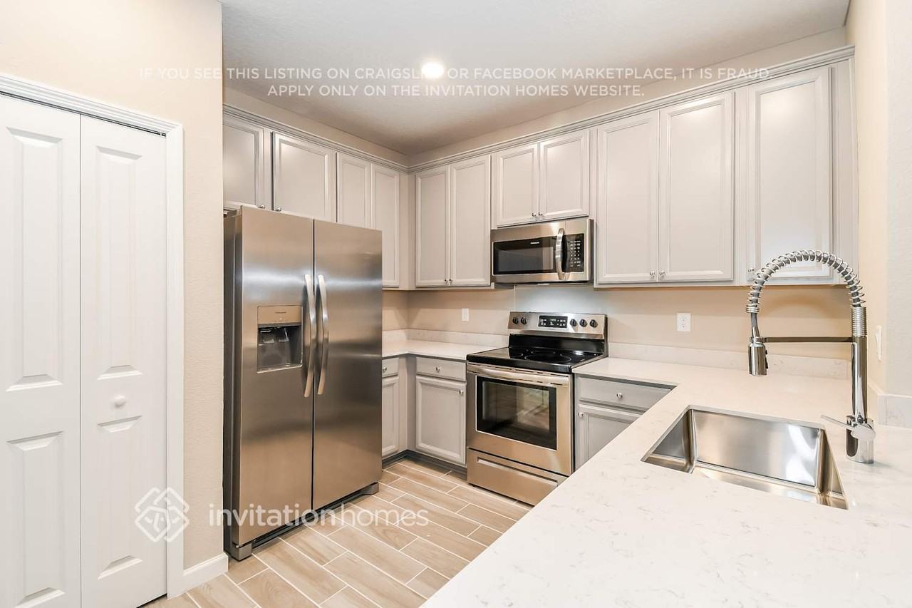 613 Cherry Ridge Dr - Photo 7 of 21