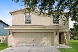 featured image of 17402 Garden Heath Ct