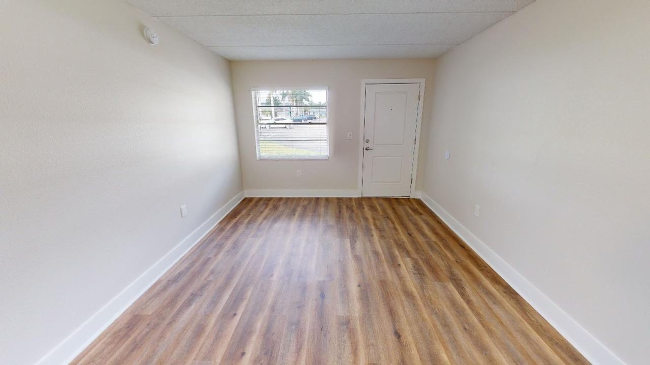 Park on Central | 1–2 Months Free on 1 Bedroom Apartments in Kissimmee - Photo 7 of 50