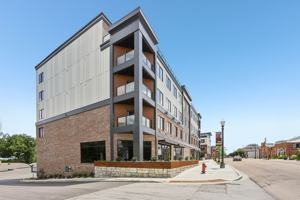 featured image of 420 N Main St