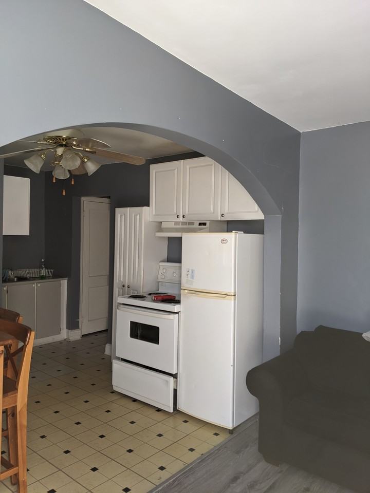 5 Rue de l'Hôtel-de-Ville #B - Photo 5 of 12