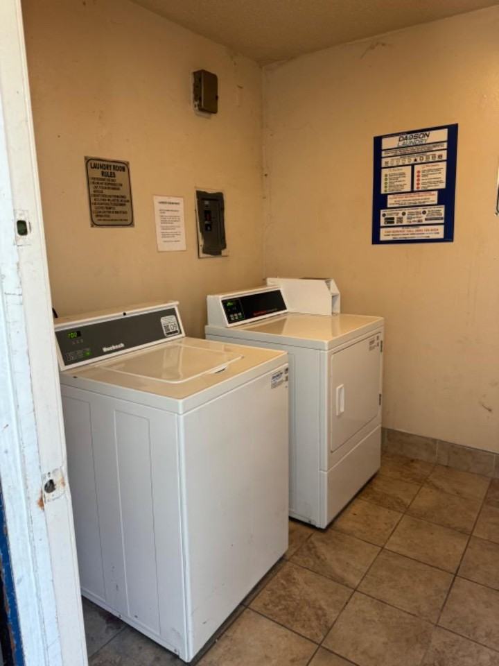 3312 - 3318 E. Sierra Madre Ave - Photo 2 of 2