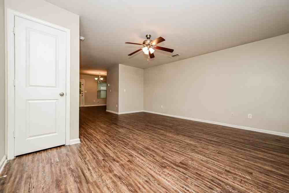 2825 Marlin Drive - Photo 4 of 17