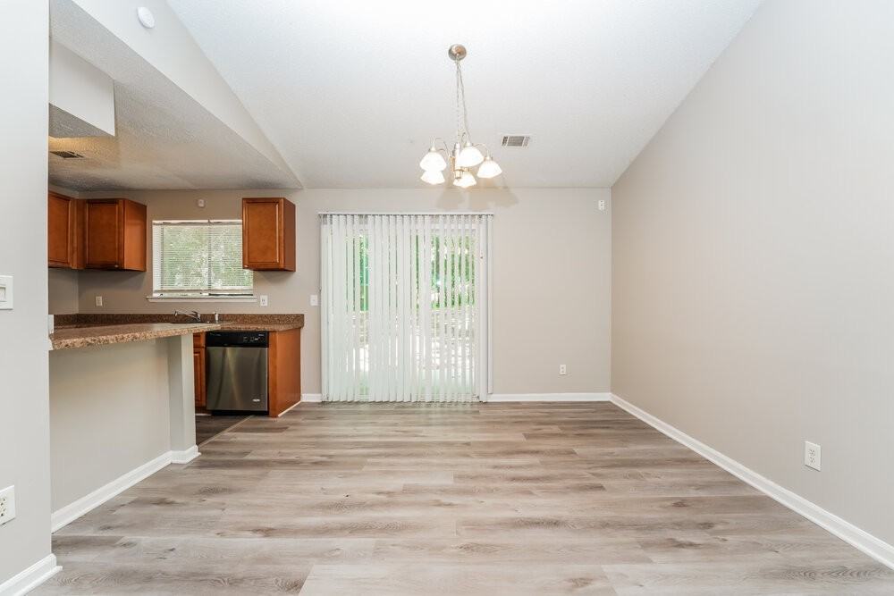 1115 Forest Path - Photo 5 of 17