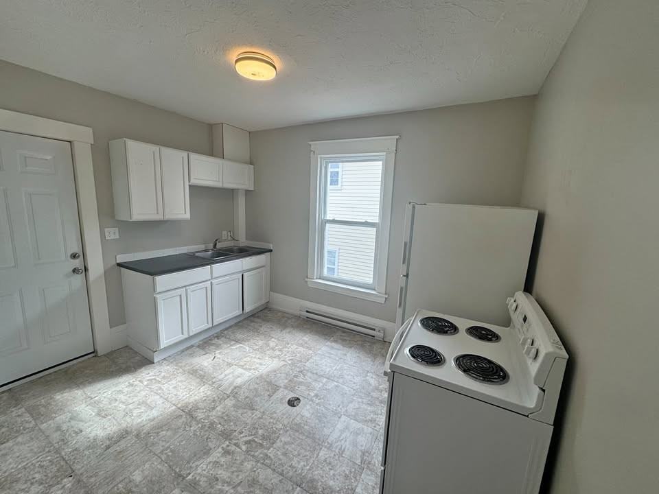 385 Lutz Street #3 - Photo 2 of 9