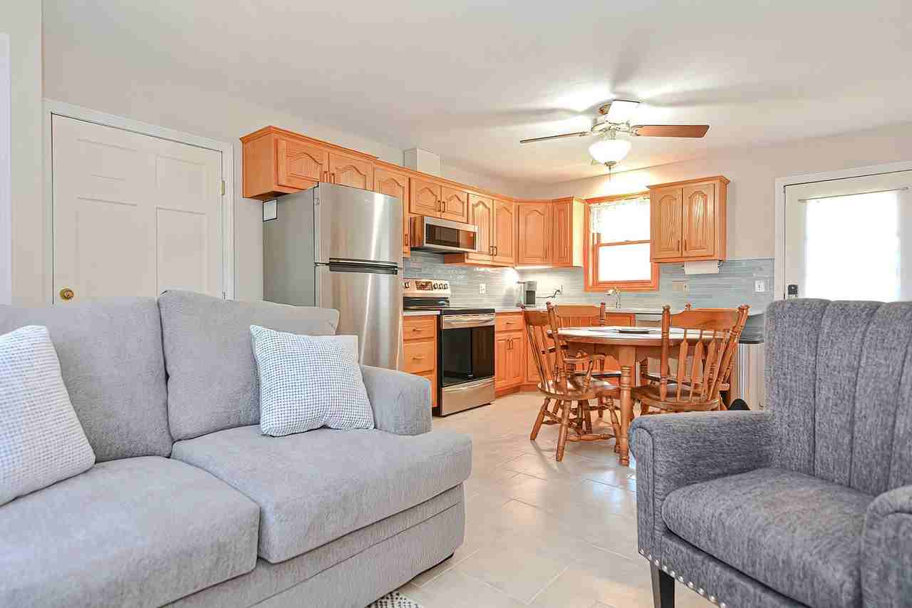 2 Mary Helen Way - Photo 7 of 12