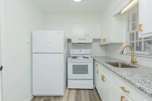 featured image of 200 Greenbriar Rd