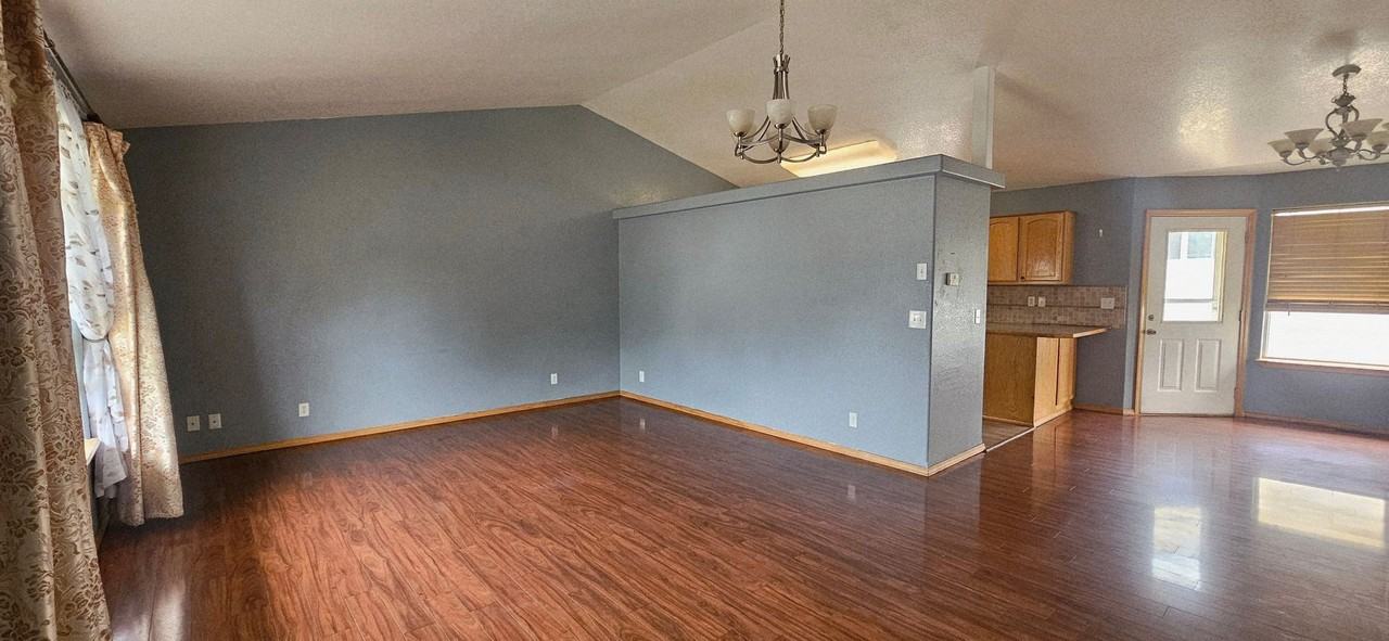 3527 N 7th St - Photo 3 of 16