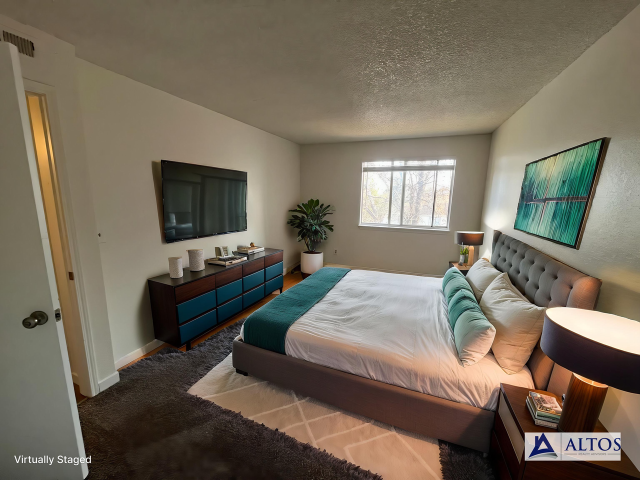 Sunnyside Condos - Photo 6 of 7