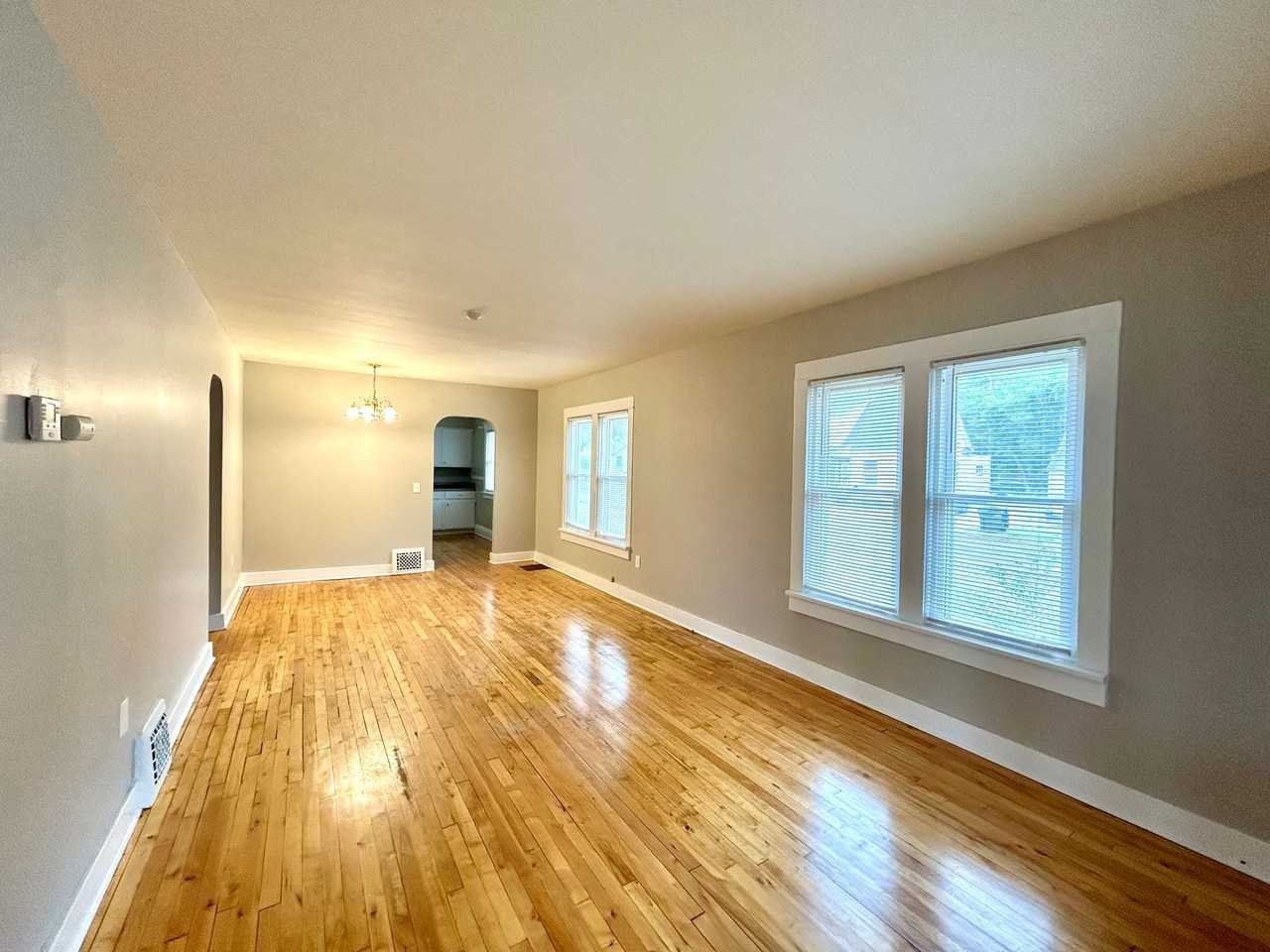 1890 Jiroch St - Photo 3 of 17