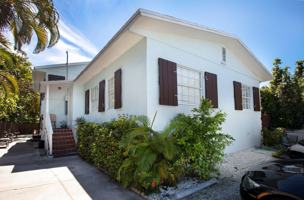 featured image of 3430 Eagle Ave #1