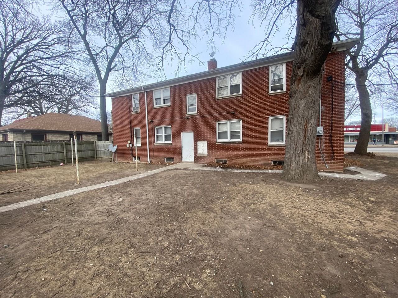 4435 W. Capitol Dr. - Photo 2 of 2