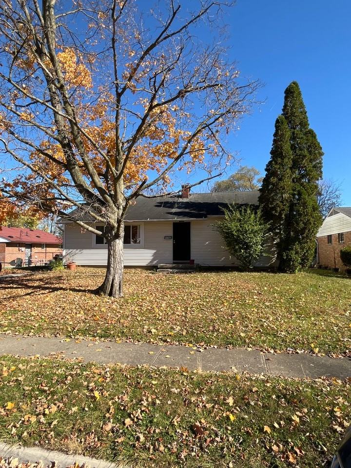 1702 Geraldine Ave - Photo 2 of 18