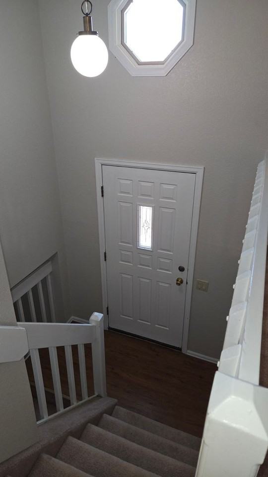 4020 Thundercloud Dr - Photo 2 of 29