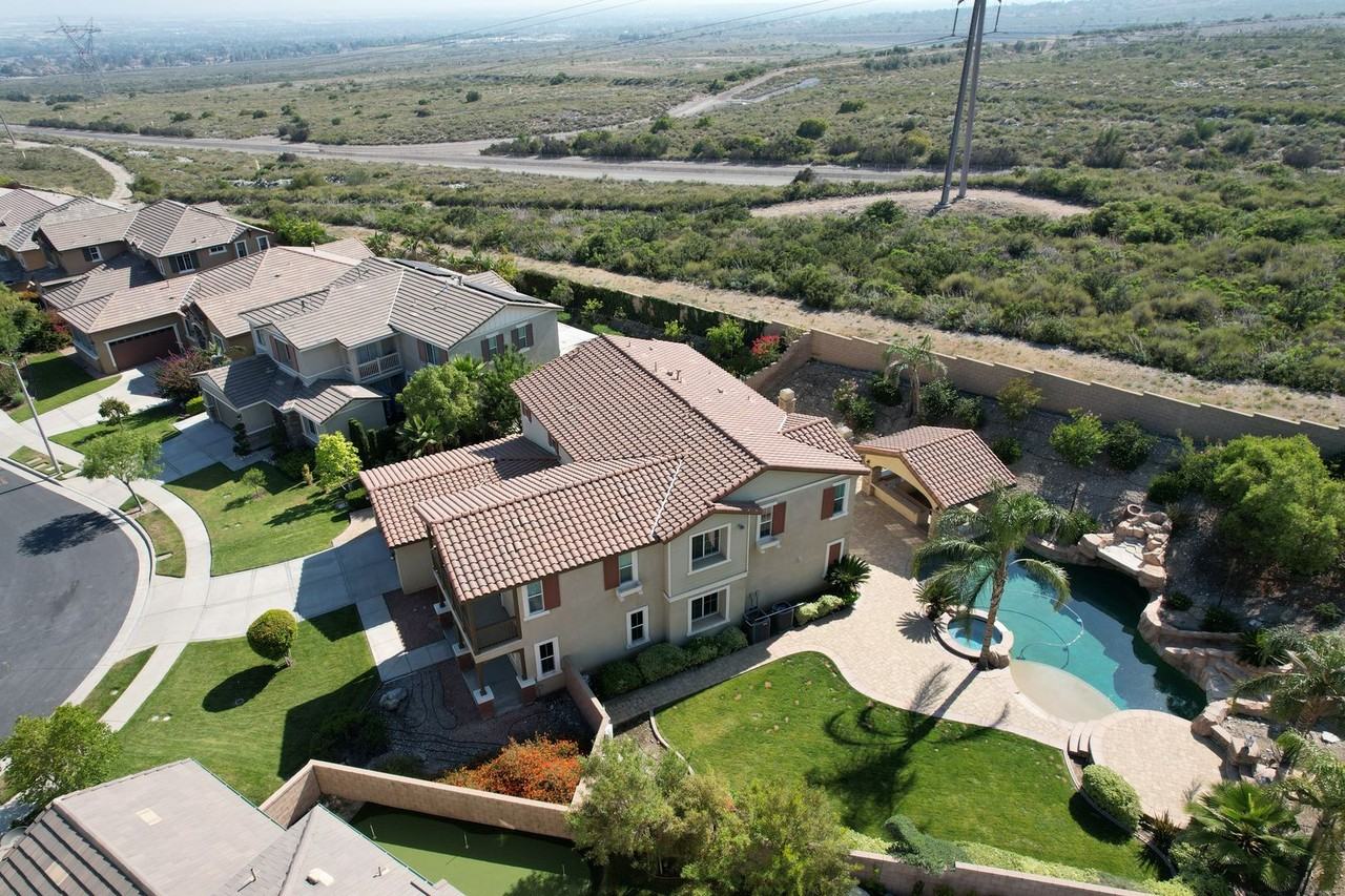 5102 Crimson Pl - Photo 3 of 32