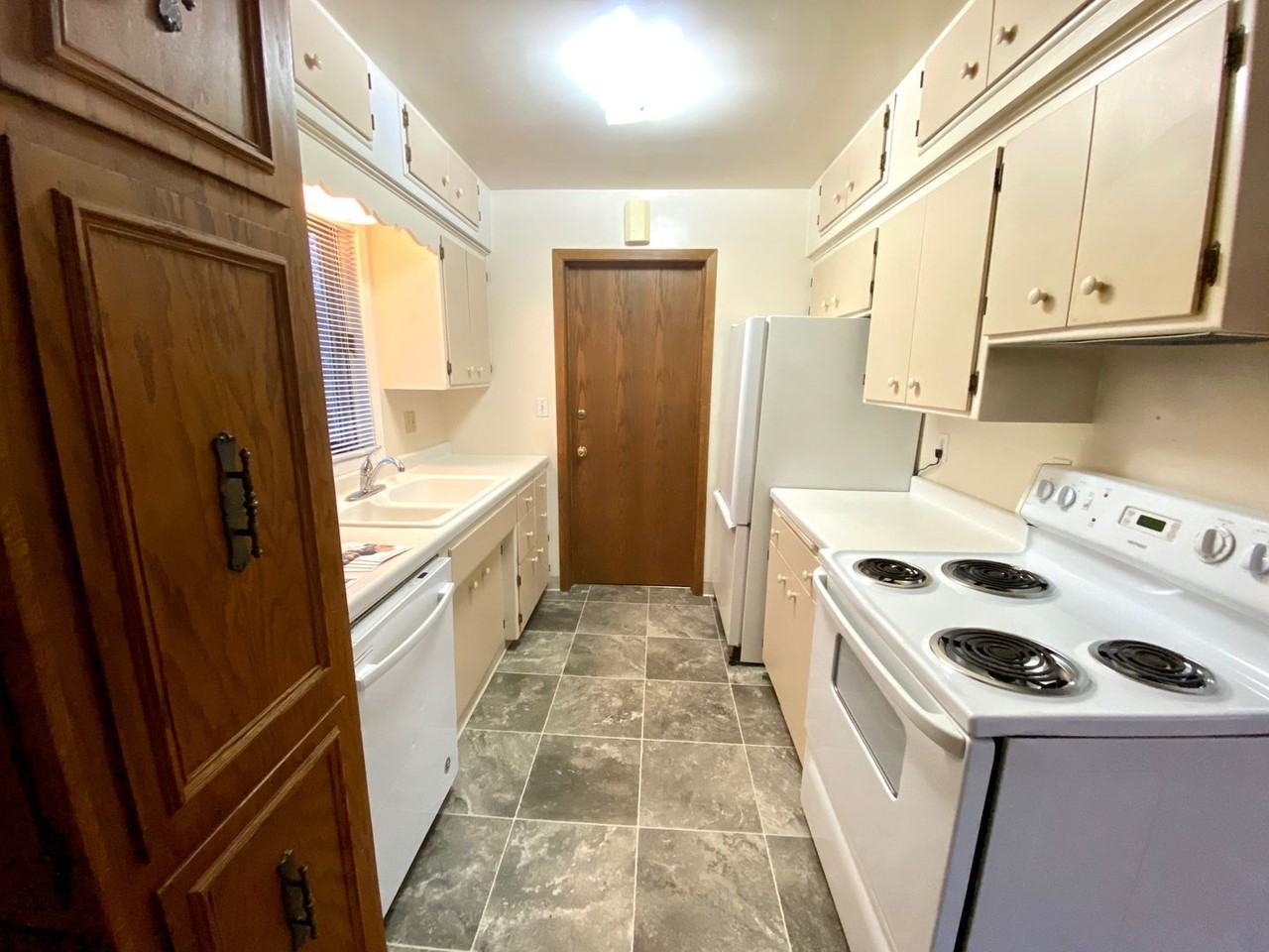 1721 13th St S - Photo 6 of 25