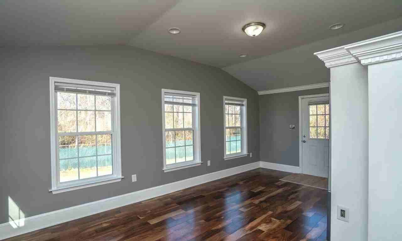 4710 Bluewater St Se - Photo 3 of 17