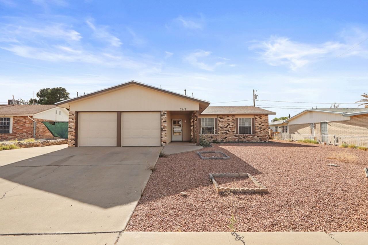 2117 Anise Dr - Photo 2 of 37