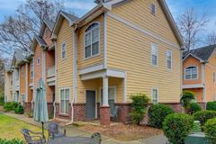 1553 Pecan Ave - Photo 1 of 1