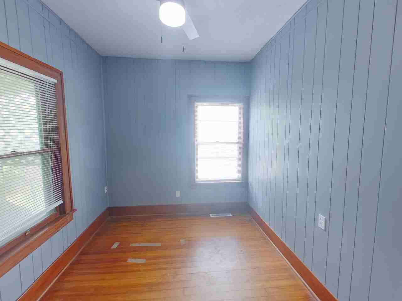 1625 S Hydraulic St - Photo 7 of 12