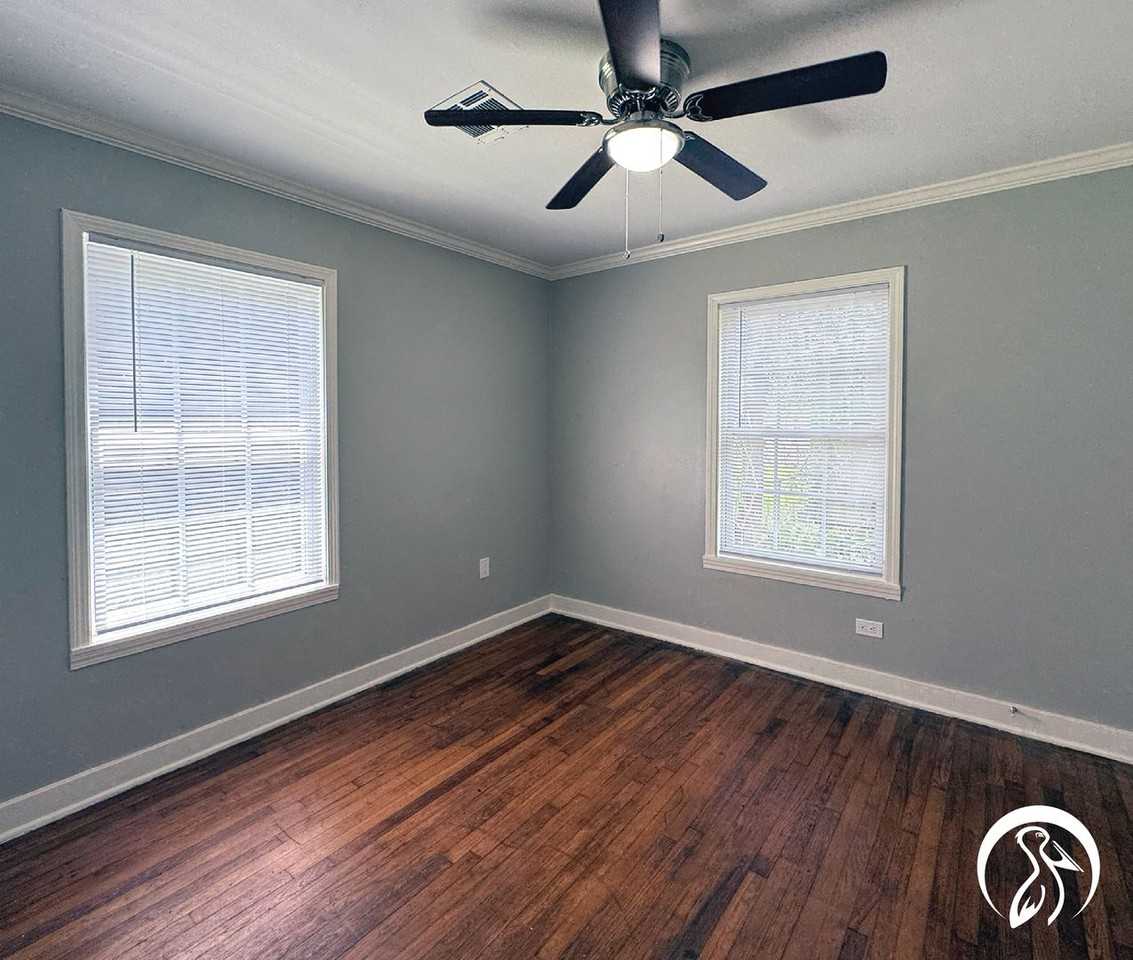 1002 N Mcguire Ave - Photo 4 of 7
