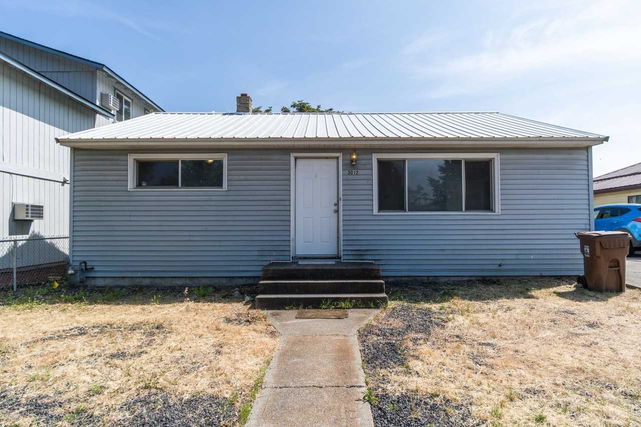 3012 E Hoffman Ave - Photo 2 of 18