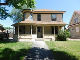 featured image of 816 Grand Ave