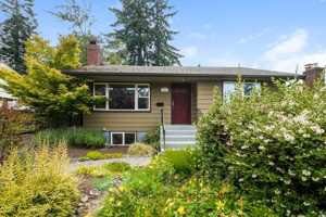 featured image of 4011 48th Ave Sw