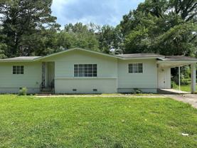 405 Meadow Moss Rd - Photo 1 of 1