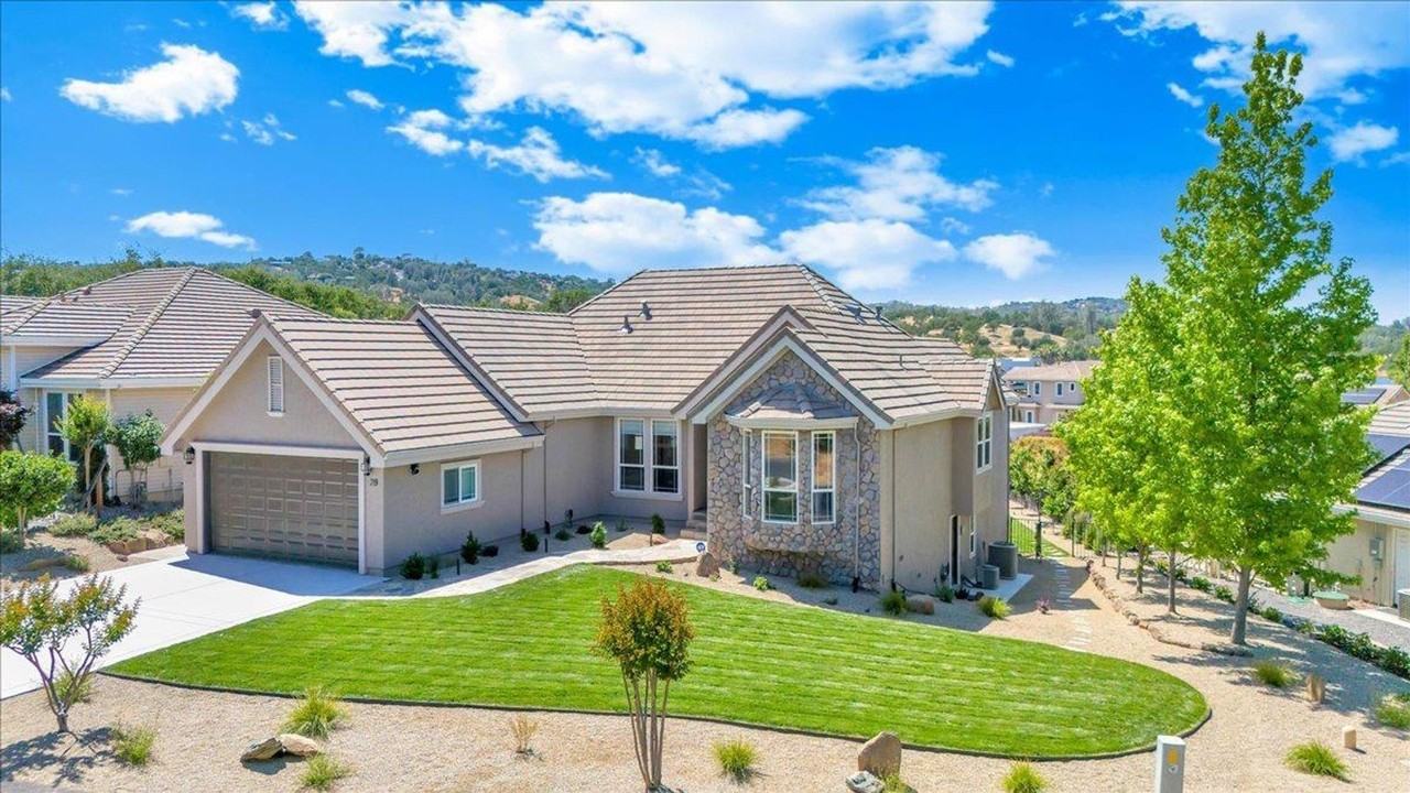 39 Waterfront Ct - Photo 4 of 50