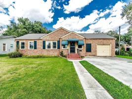featured image of 129 Pecan St