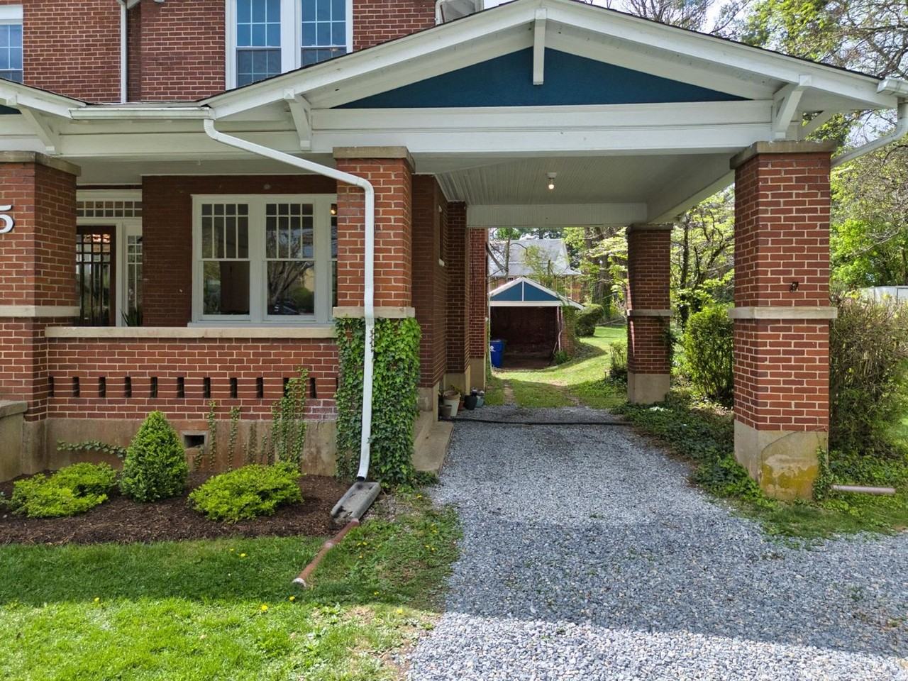 5 Park St - Photo 6 of 32