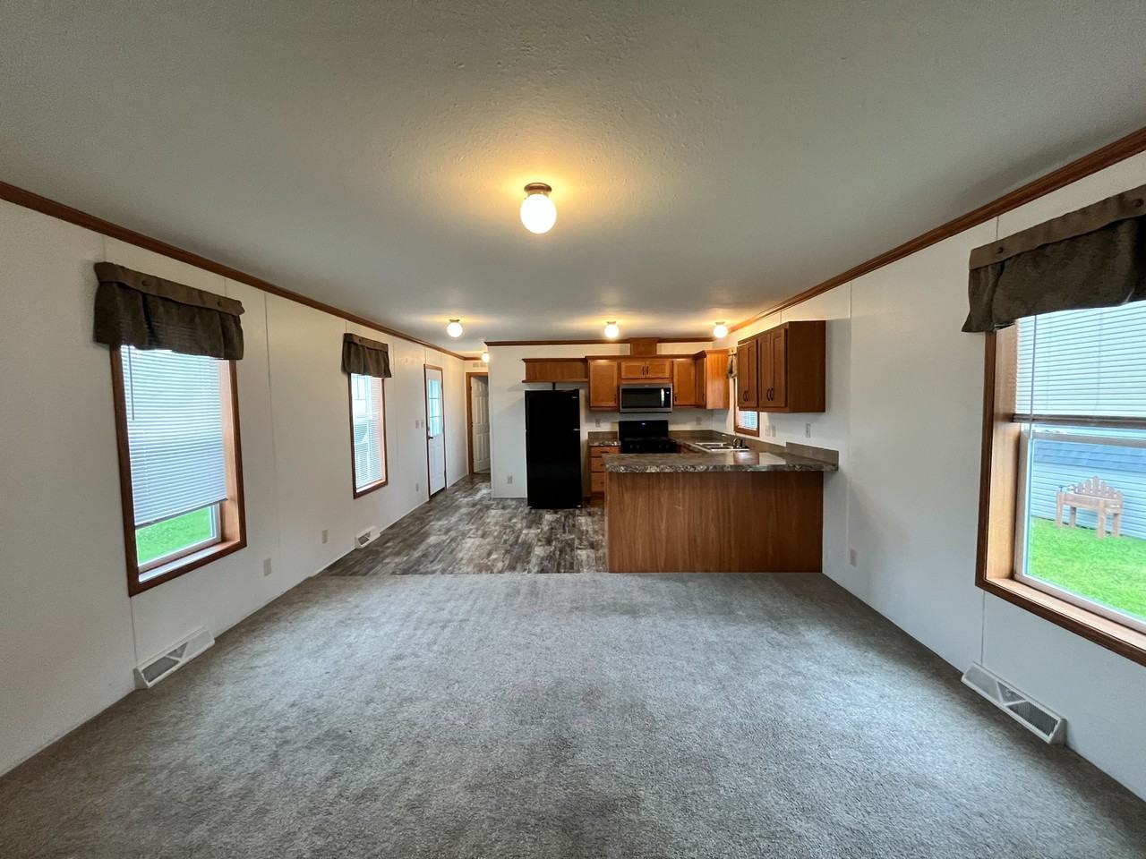 1432 Iowa Dr #T9 - Photo 3 of 25