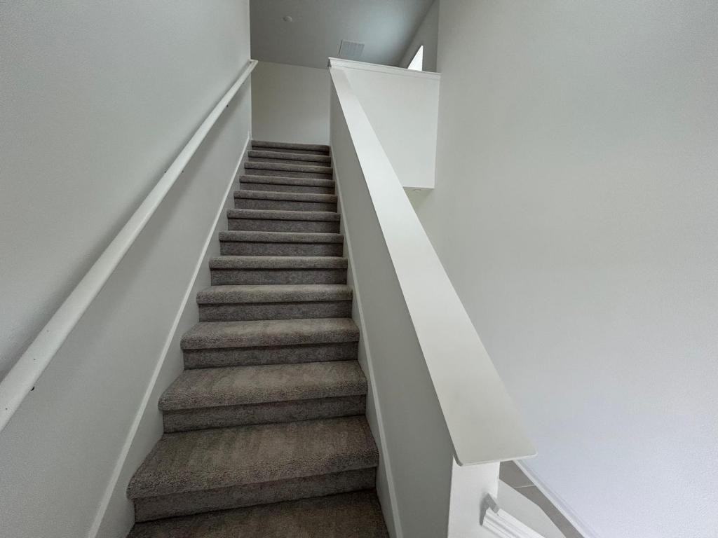 5680 Portico Pl - Photo 7 of 18