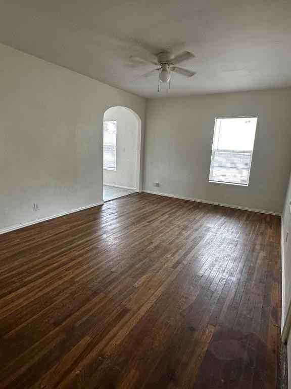 101 W 8th St Apt D - Photo 2 of 7