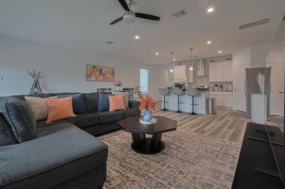 10405 Hadley Park Trl - Photo 2 of 24