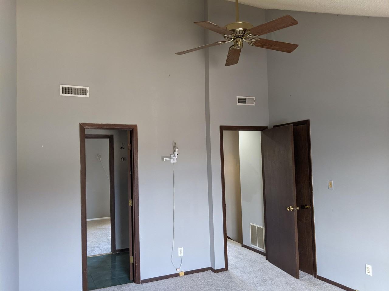 2104 Melrose Dr #1 - Photo 3 of 16