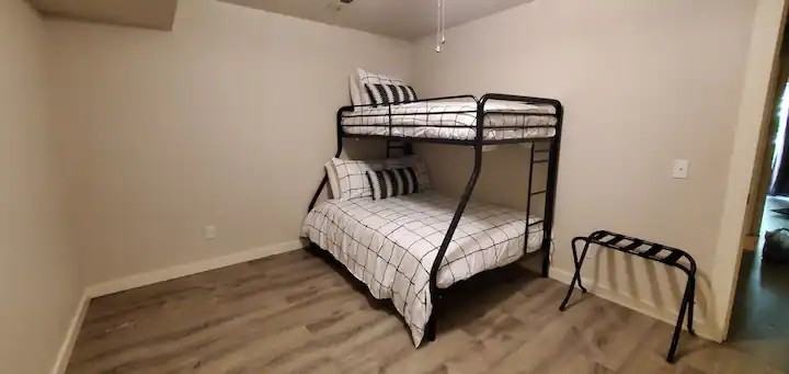 16 Victoria Ln #1 - Photo 2 of 18