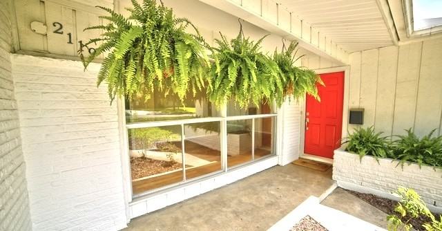 2119 Flamingo Dr - Photo 2 of 25