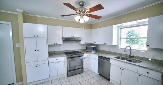 2119 Flamingo Dr - Photo 2 of 25